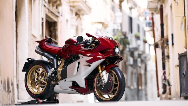 MV Agusta dice addio a KTM, torna Sardarov : "Andremo verso nuove vette"