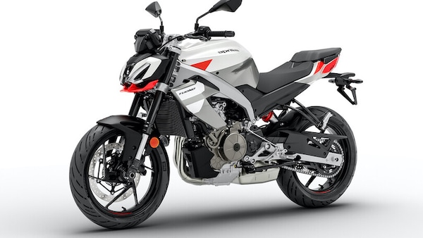 Aprilia Tuono 457, prebooking per la piccola funbike: ecco il prezzo