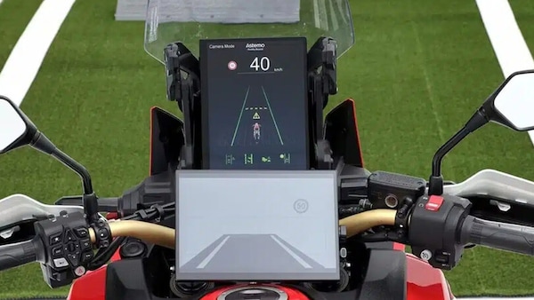 Honda, nuovi ADAS con telecamere: cosa cambia rispetto ai radar