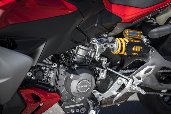 Test, Ducati Streetfighter V2 S: le FOTO della prova