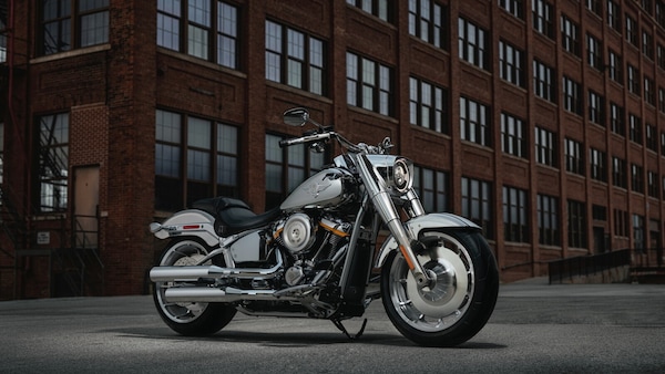 Harley-Davidson celebra i 35 anni della Fat Boy con la serie speciale Gray Ghost