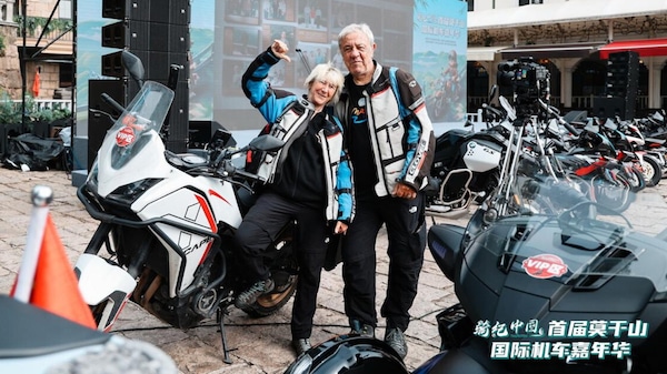 Un viaggio in moto tra Cina e Romagna: la Motor Valley conquista l'Oriente