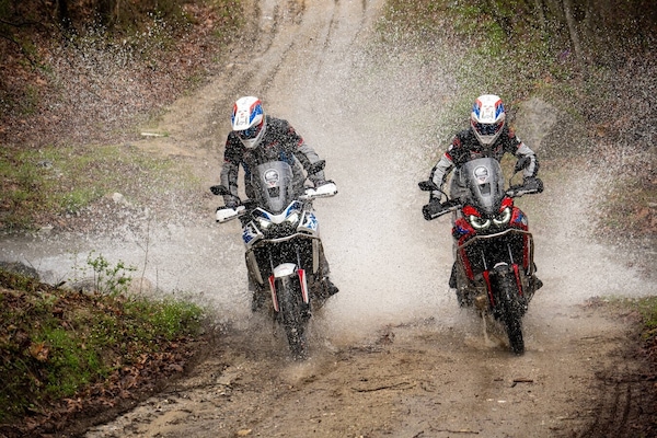L'Honda CRF1100L Africa Twin guida l’Adventure Roads 2025 da Roma a Istanbul