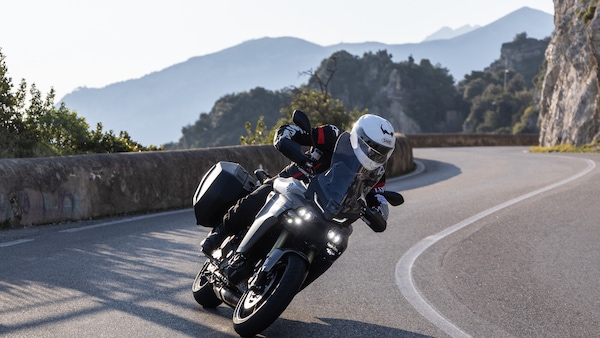 Yamaha Tracer 9 GT: per chi è (e per chi non è)