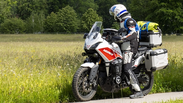 Come preparare la moto per un lungo viaggio