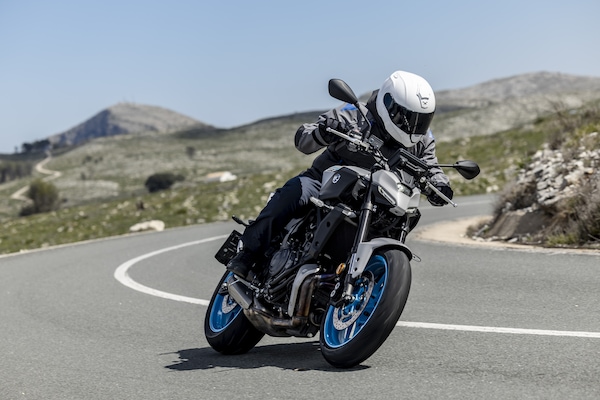 Yamaha MT-07 e MT-07 Y-AMT: le opinioni di InMoto "fuori dai denti"