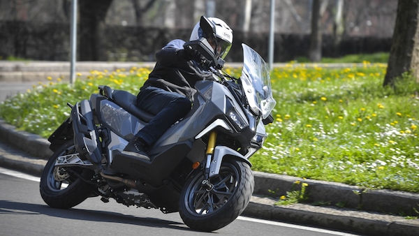 SYM ADX TG 400: le opinioni di InMoto "fuori dai denti"