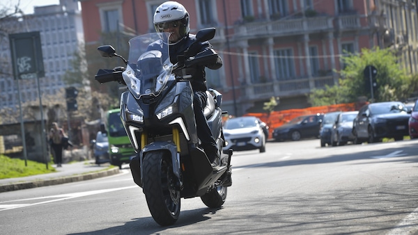 SYM ADX TG 400: per chi è (e per chi non è)