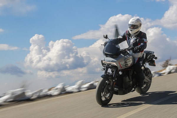 Harley-Davidson Pan America 1250 ST: per chi è (per chi non è)