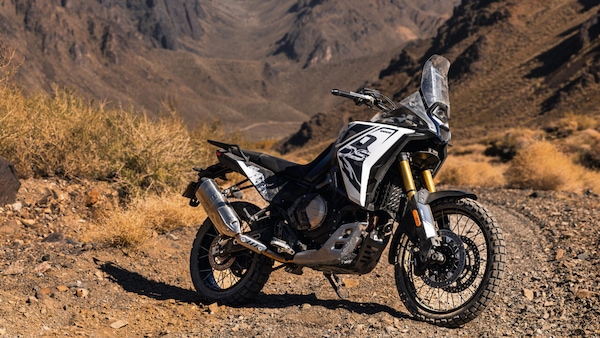 Valico 800DSX Rally: ecco quanto costa la nuova adventure di Voge