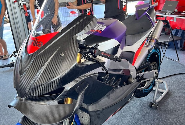 Aprilia RSV4 X GP: sfida ai confini della MotoGP