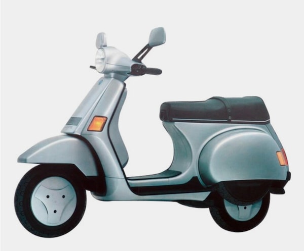 Piaggio Cosa: lo scooter che divise i vespisti