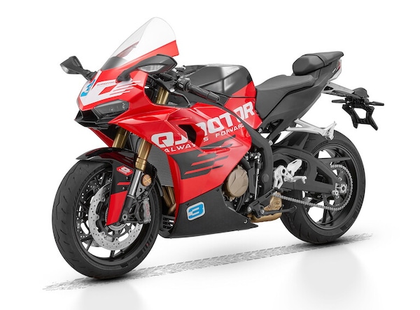 QJ Motor svela le nuove SRK 800 R e RS: Supersport di nuova generazione