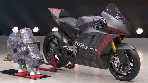 Al Salone di Monaco la prima Ducati elettrica con batteria allo stato solido