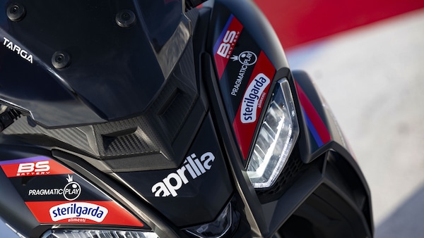Aprilia SR GT Replica 2025: ecco le nuove versioni 125 e 200 cc