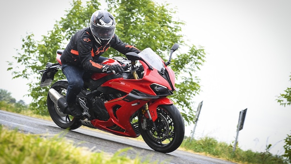 QJ Motor SRK 800 RR: le opinioni di InMoto "fuori dai denti"