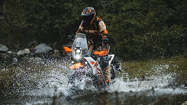 KTM: la promo “Divertimento Assicurato” anche sui modelli 2025