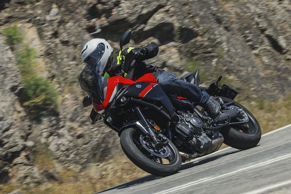 Yamaha Tracer 7: le opinioni di InMoto "fuori dai denti"