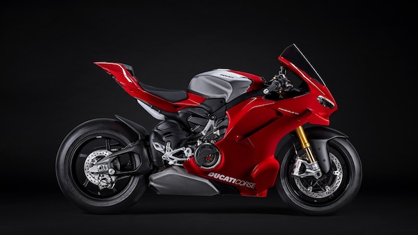Ducati Panigale V4 R 2026: le foto