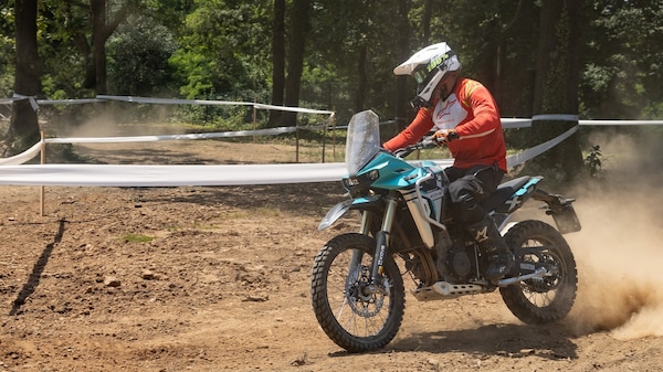 Kove 800X Rally: per chi è (e per chi non è)