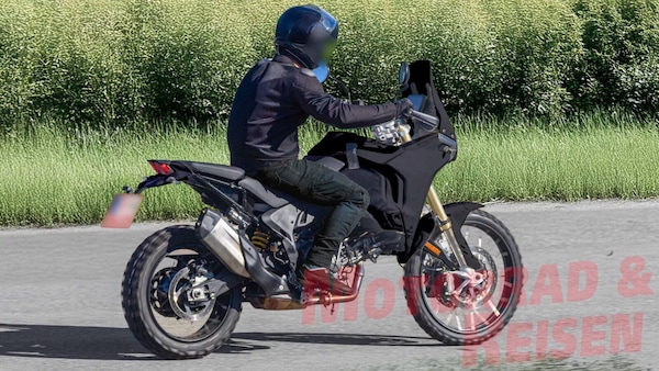 Foto Spia: ecco le prime immagini della Ducati DesertX V2