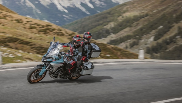 Ducati Multistrada V4 Rally 2026: le foto