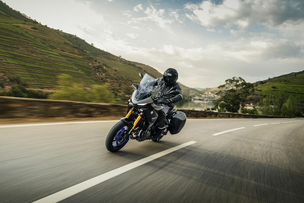 Yamaha Tracer 7, nel MY 2026 c’è il cambio automatico per una nuova esperienza di guida