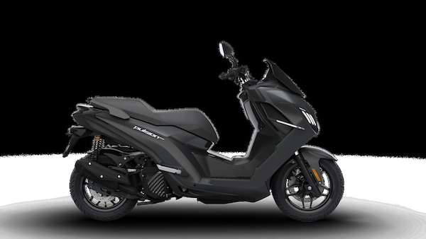 Peugeot, ad EICMA 2025 con il nuovo Pulsion Evo: un 125 GT con 440 km di autonomia km