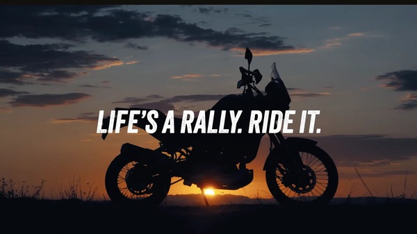 Nuova Kawasaki KLE: la vita è rally