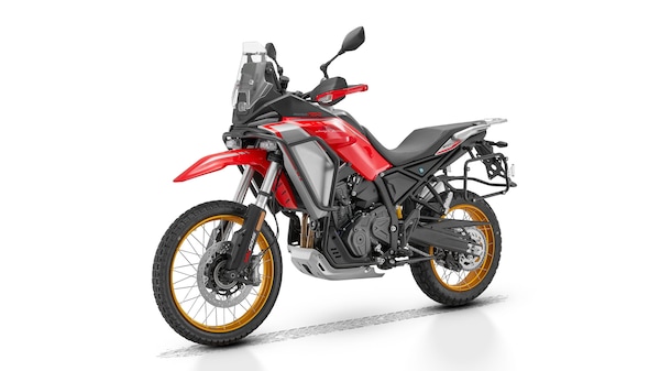 QJ Motor SRT 450 RX: crossover A2 pronta a tutto