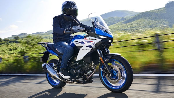 Suzuki SV-7GX: le foto della la crossover presentata ad EICMA 2025