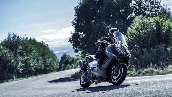 Yamaha TMAX 25th Anniversary: una versione celebrativa