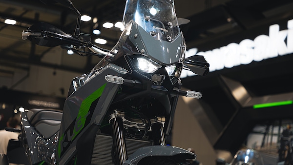 Kawasaki KLE500 2026: l’avventura alla portata di tutti. Anche per patenti A2