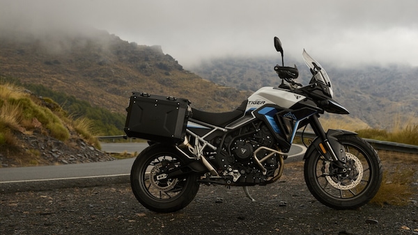 Triumph Tiger 900 e Tiger 1200, Tiger Alpine e Desert Special: FOTO