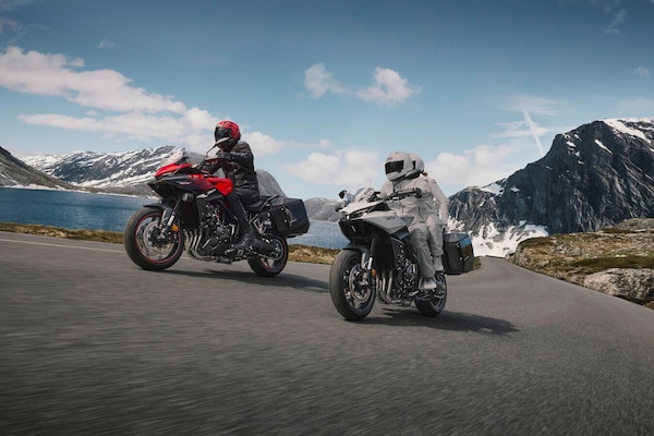 Honda CB1000GT 2026: le foto della Sport Tourer dalla base Hornet, ma dal cuore Fireblade