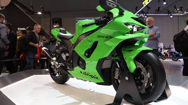 Kawasaki Ninja ZX-10R, da oltre 20 anni sulla cresta dell'onda