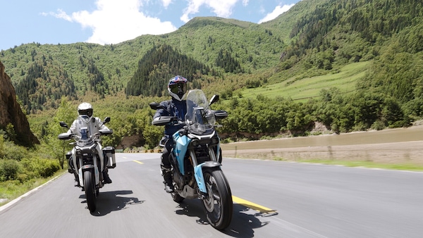 Le migliori moto Crossover e Adventure: le novità più attese per il 2026