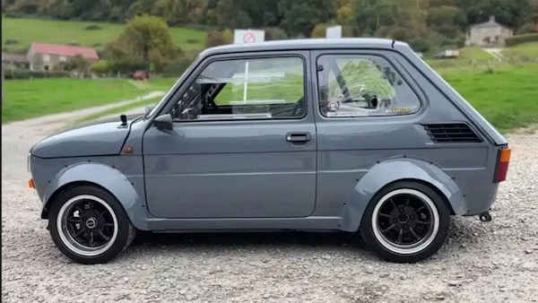 La  Fiat 126 da Fast & Furious: motore tre cilindri BMW da 75 cavalli e cura artigianale