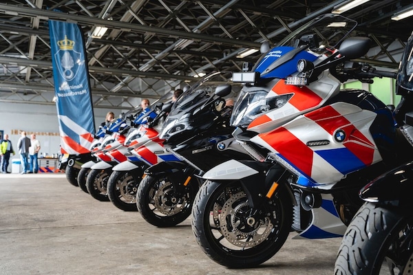 Quando una moto vale come un appartamento: maxi-commessa da 41,5 milioni per BMW