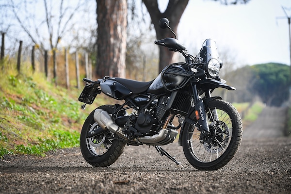 Roayl Enfield Himalayan Mana Black: la gallery del test