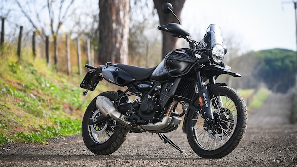 Roayl Enfield Himalayan Mana Black: la gallery del test