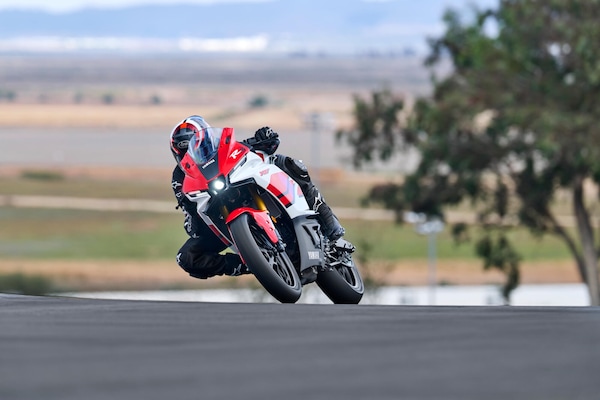 Patente A2: 6 modelli "nativi" sportivi per il 2026