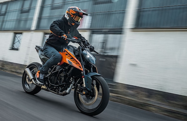 Perché oggi una moto 125 può bastare e non essere una sconfitta
