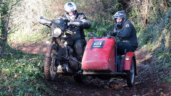Exeter Trial: la gara in salita con mezzi d'epoca vietata ai deboli di cuore