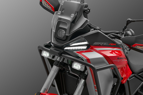 QJMOTOR al Motor Bike Expo con le nuove SRT, SQ e SRV
