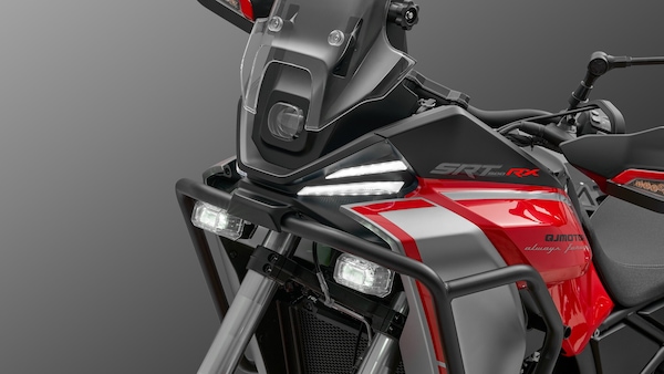 QJMOTOR al Motor Bike Expo con le nuove SRT, SQ e SRV