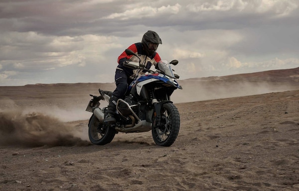 BMW Motorrad chiude il 2025 in crescita e rafforza la presenza premium