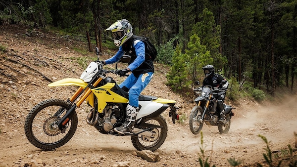 Suzuki taglia il prezzo della DR-Z4S: ora i conti tornano!