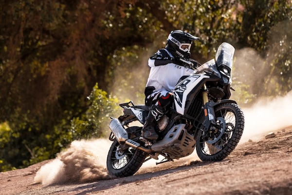 Mercato gennaio 2026: Voge Valico 800DSX Rally debutta col botto!