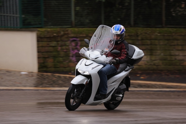 Honda SH125/150i 2026: le foto del test